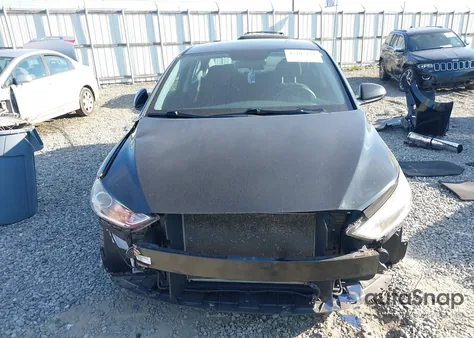 2018 Hyundai Elantra Se z USA, uszkodzony, nr VIN 5NPD74LF7JH397988